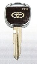 Авто-лого  никель - Toyota правый