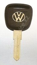 Авто-лого  золото - VW (C-080)